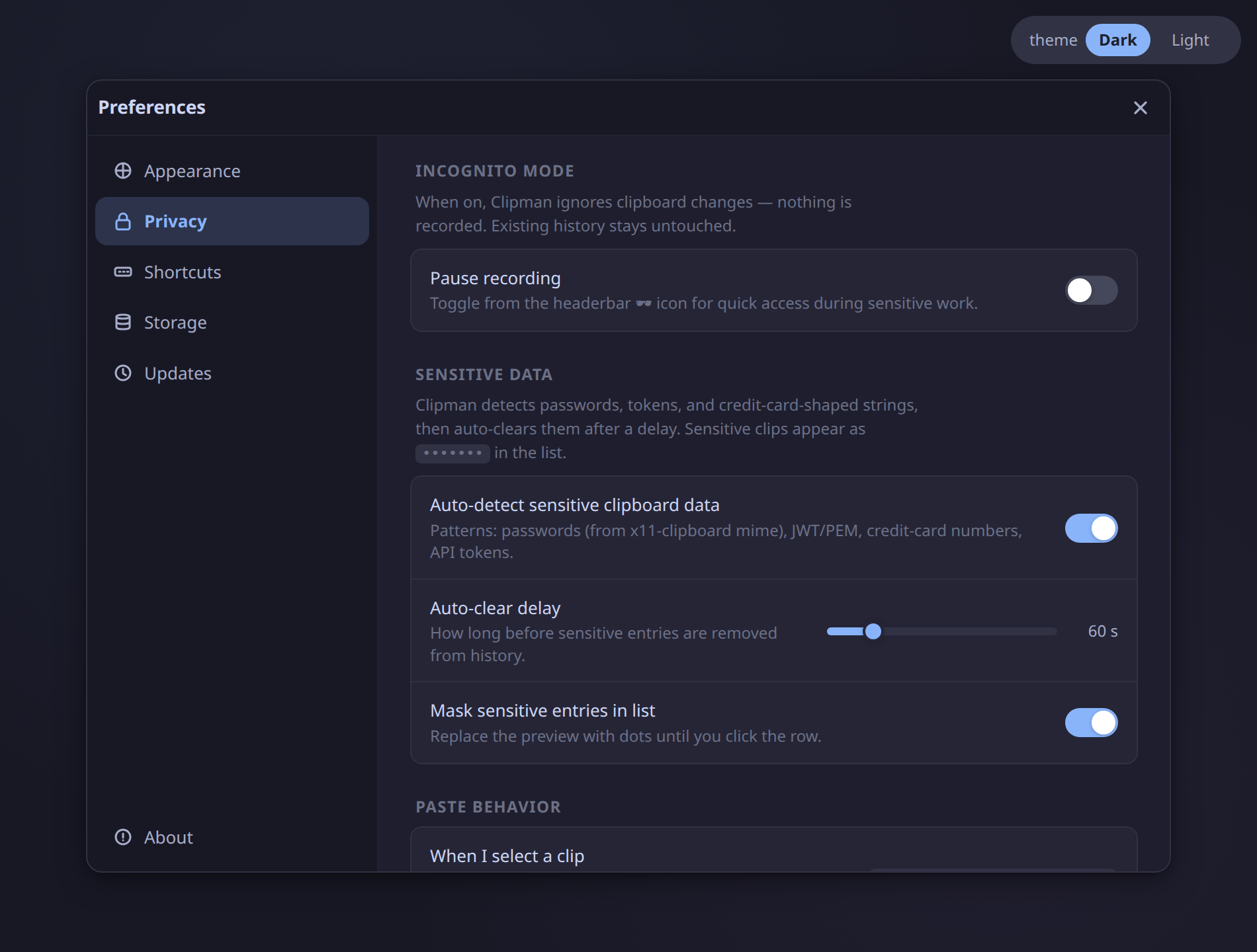 The Privacy preferences pane showing incognito switch, sensitive-data auto-clear toggle and timeout slider